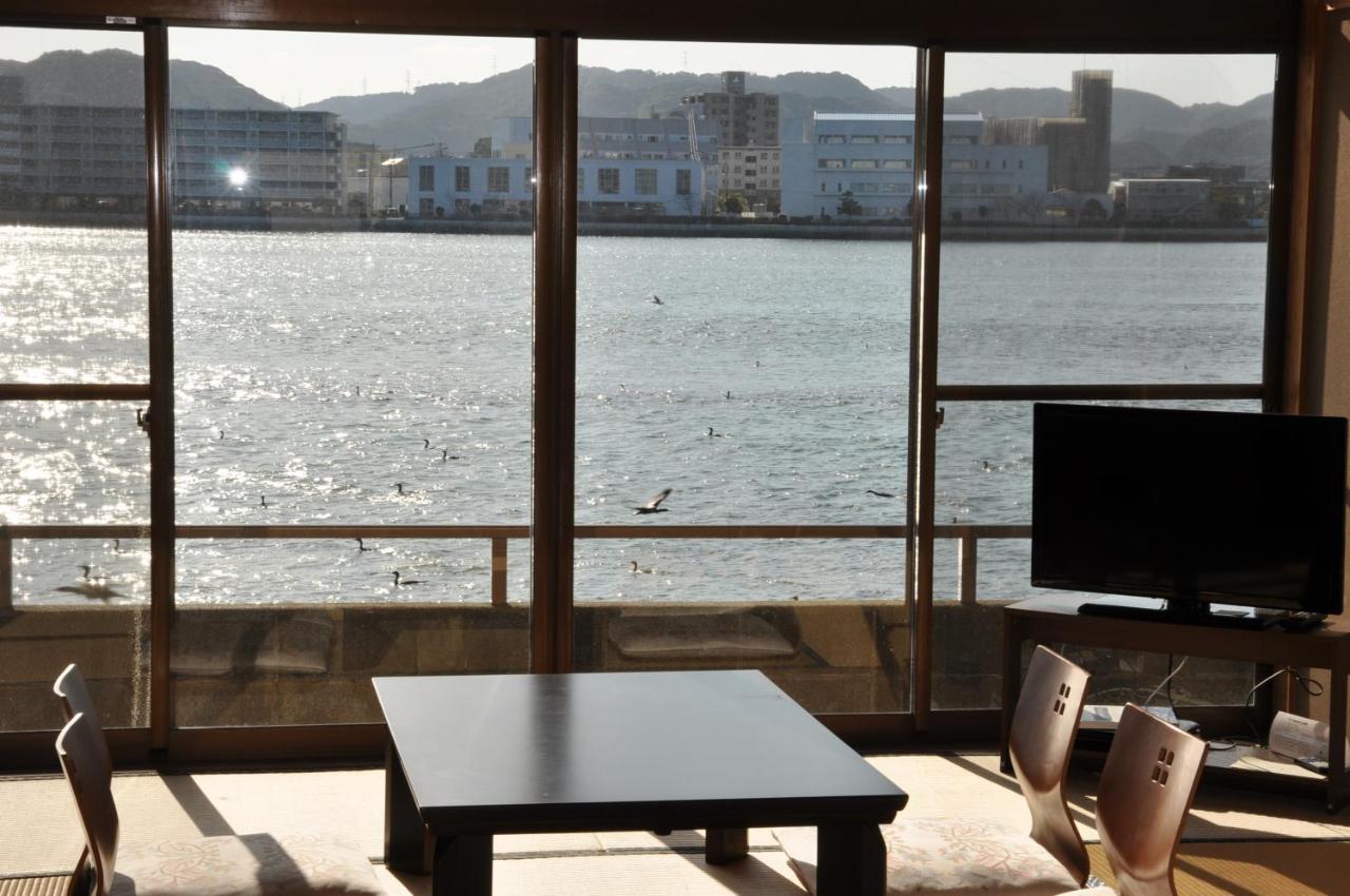 Riverside Hotel Karatsu Castle Bagian luar foto